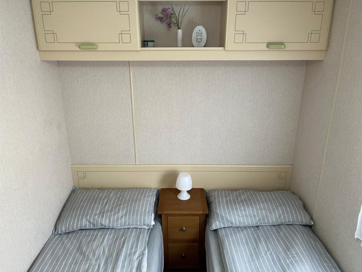 Sealands Highbury Next To Fantasy Island And Beach 8 Berth Beds Made Up For Arrival Ingoldmells Eksteriør bilde
